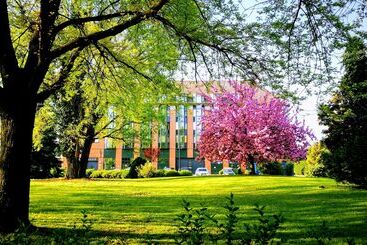 هتل Verdi Budapest Aquincum