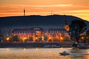 هتل Verdi Budapest Aquincum