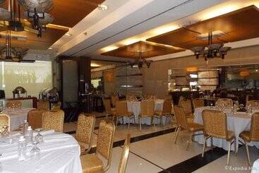L Fisher Hotel Bacolod