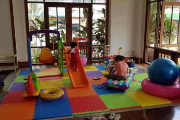 هتل Dusit