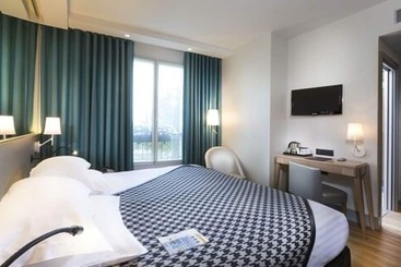 هتل Acanthe  Boulogne Billancourt
