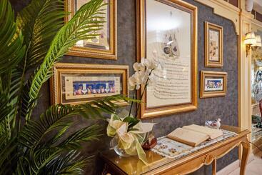 Alzer Hotel Special Class