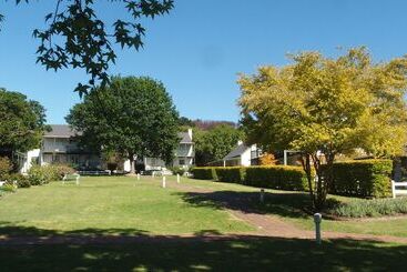 هتل Belvidere Manor Lagoonside Cottages