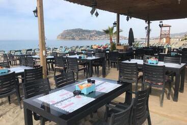 Big Blue Sky Hotel   All Inclusive