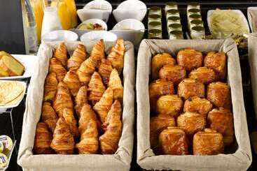 هتل Brit Hôtel Dinan   Taden