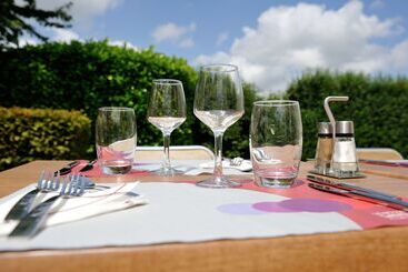 هتل Brit Hôtel Dinan   Taden