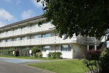 هتل Brit Hôtel Dinan   Taden