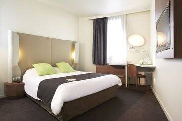 هتل Brit Hôtel Dinan   Taden