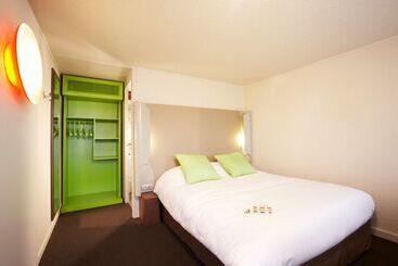 هتل Campanile Hendaye