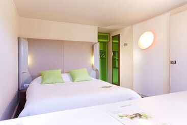 هتل Campanile Hendaye