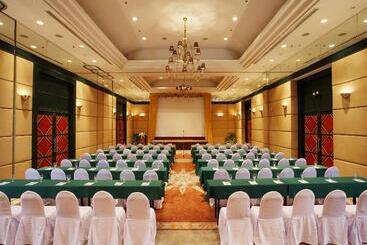 Centara Hotel Hat Yai