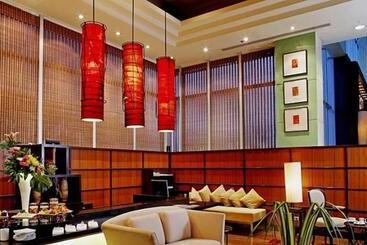 Centara Hotel Hat Yai