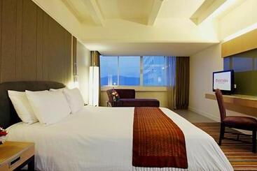 Centara Hotel Hat Yai