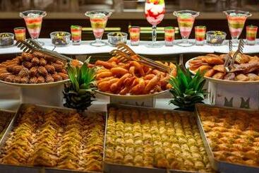 هتل Meri All Inclusive