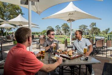 هتل Fancourt