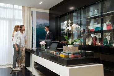 酒店 Grand Hôtel Thalasso & Spa