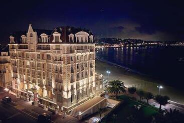 酒店 Grand Hôtel Thalasso & Spa