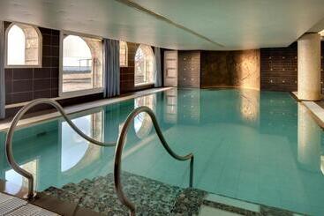 酒店 Grand Hôtel Thalasso & Spa