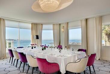 酒店 Grand Hôtel Thalasso & Spa