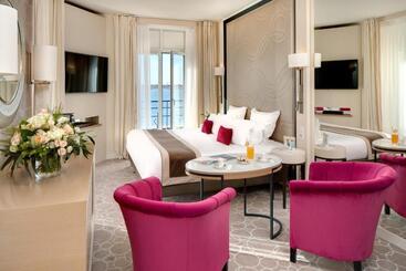 酒店 Grand Hôtel Thalasso & Spa