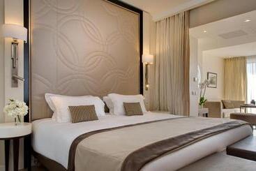 酒店 Grand Hôtel Thalasso & Spa