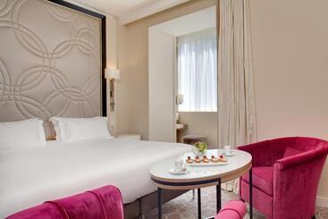 酒店 Grand Hôtel Thalasso & Spa