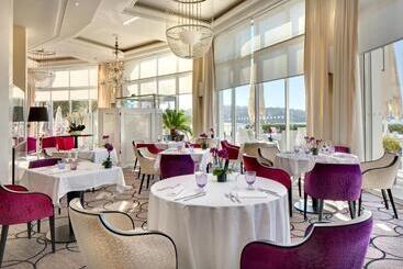 酒店 Grand Hôtel Thalasso & Spa