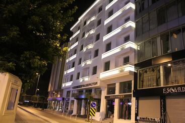 هتل Grand Washington