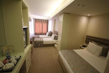 هتل Grand Washington