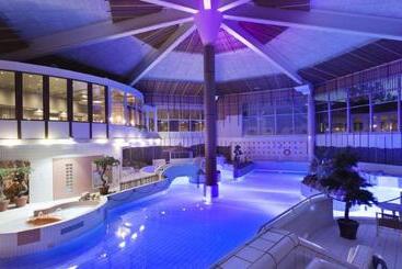هتل Holiday Club Saariselka