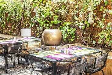 هتل Hôtel Mercure Paris Massy Gare Tgv