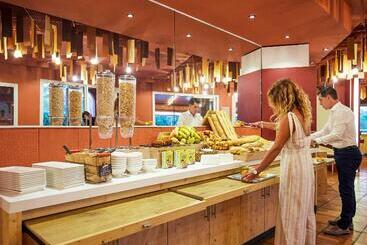 هتل Ibis Thalassa Hyeres Plage