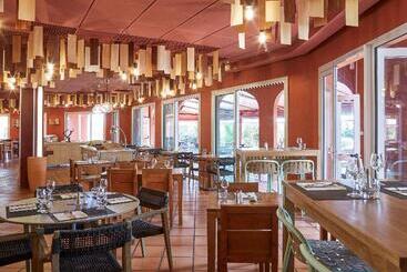 هتل Ibis Thalassa Hyeres Plage