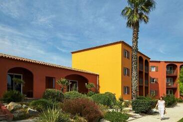 هتل Ibis Thalassa Hyeres Plage