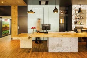 ホテル Ibis Versailles Chateau