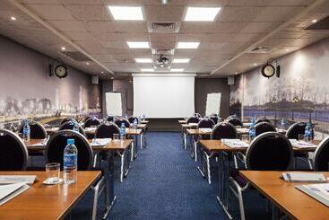 هتل Inn Design Paris Place D Italie