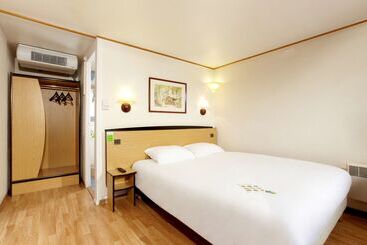 호텔 Kyriad Direct Haguenau