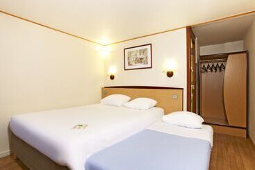 호텔 Kyriad Direct Haguenau