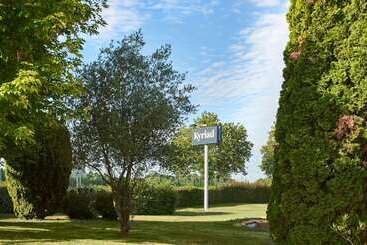 هتل Kyriad Niort   La Crèche