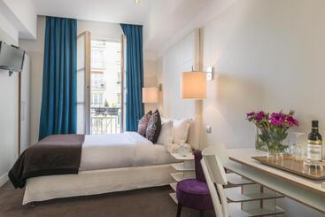هتل Le Placide Saint Germain Des Prés