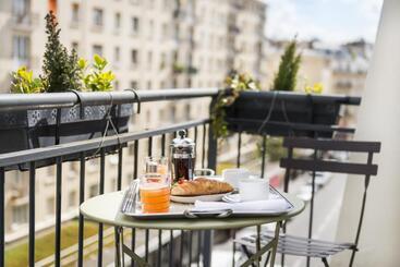 هتل Le Placide Saint Germain Des Prés