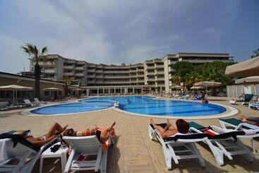 هتل Linda Resort