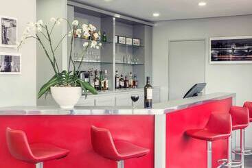هتل Mercure Cergypontoise Centre