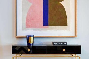 ホテル Mercure Versailles Chateau