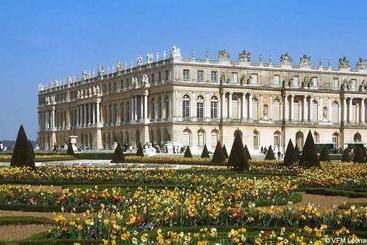 ホテル Mercure Versailles Chateau
