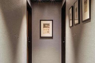 ホテル Mercure Versailles Chateau