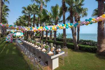 هتل Mersin Hiltonsa