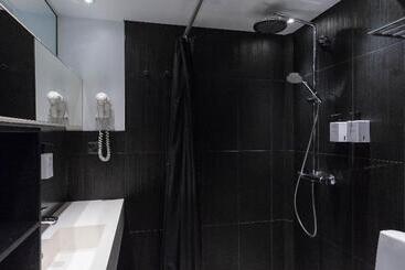 هتل Scandic Tampere Hameenpuisto
