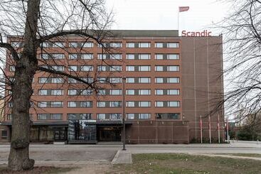 هتل Scandic Tampere Koskipuisto