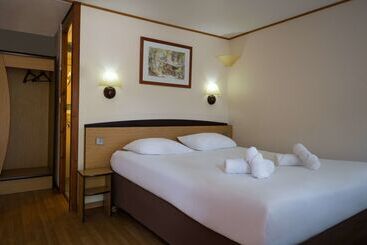 酒店 The Originals Access, Hôtel Foix